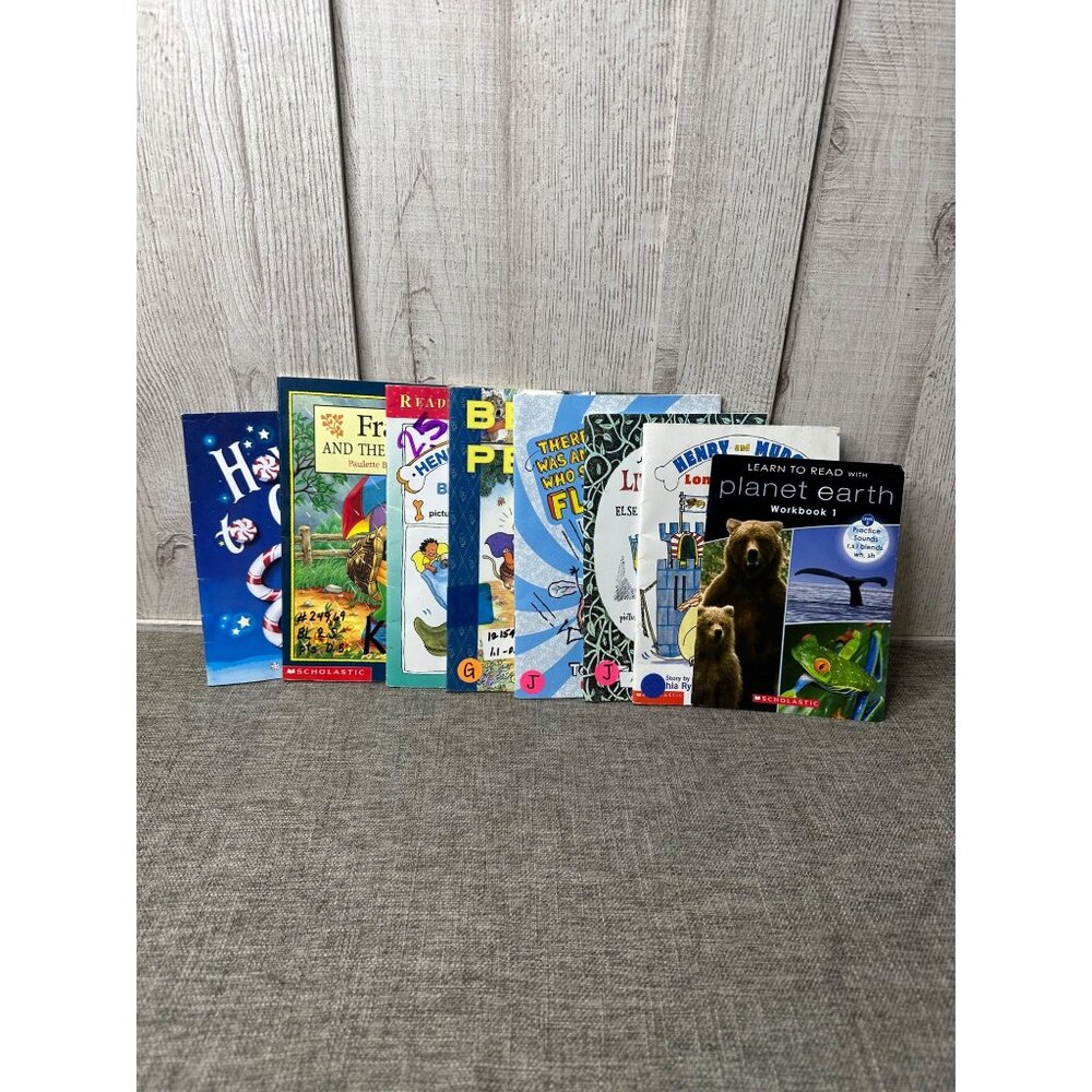 Lot Of 7 Childrens Books Henry & Mudge Little Bear & Fly Guy How to Catch An Elf